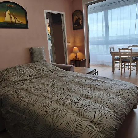 Les Sables, Cozy With Stunning Sea Views Appartamento
